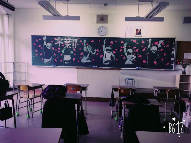 日推：日本毕业季 老师粉笔黑板报当礼物 网友：求同款老师